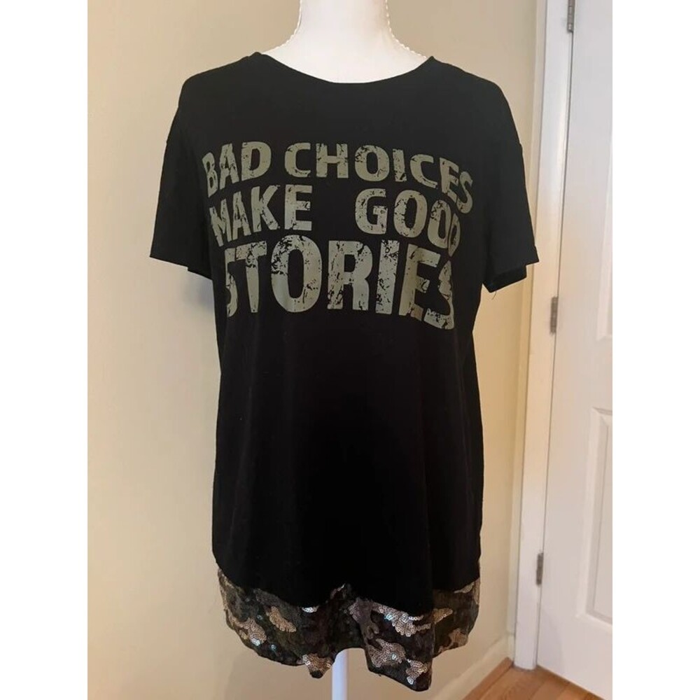 Madden Girl graphic tshirt